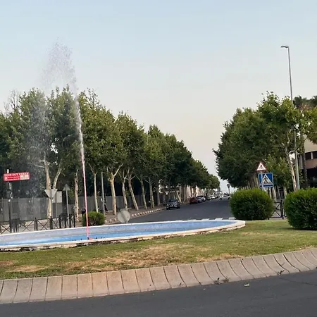 Apartamento Mercado Y Playa *